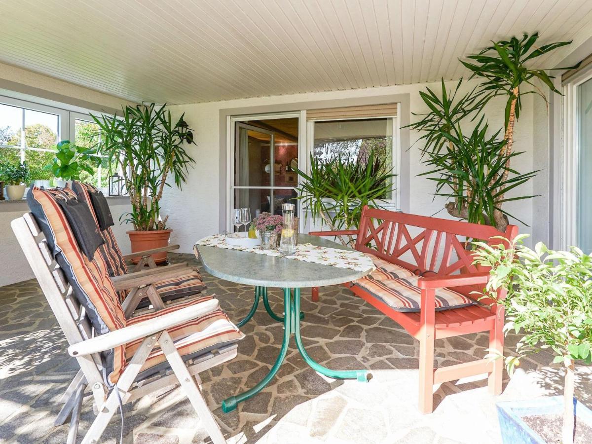 Nice Flat With Sauna Covered Terrace Garden And Tree House For Children Zandt Екстериор снимка