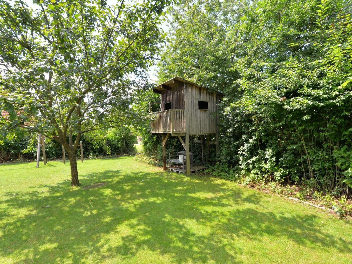 Nice Flat With Sauna Covered Terrace Garden And Tree House For Children Zandt Екстериор снимка